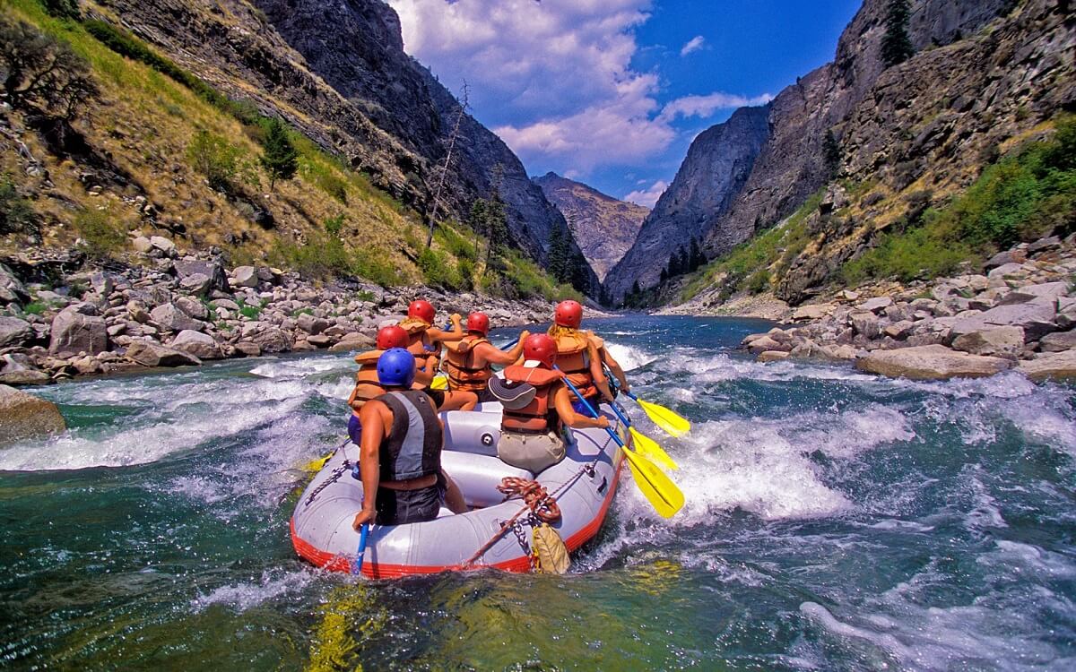 Rafting in Kullu Valley Himachal