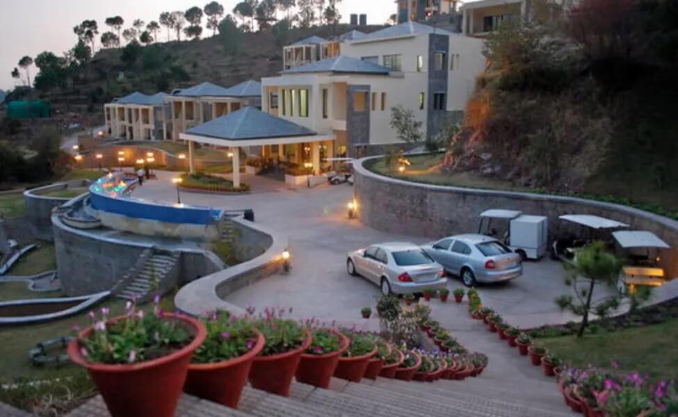 Suryavilas Luxury Resort & Spa, Solan, Himachal