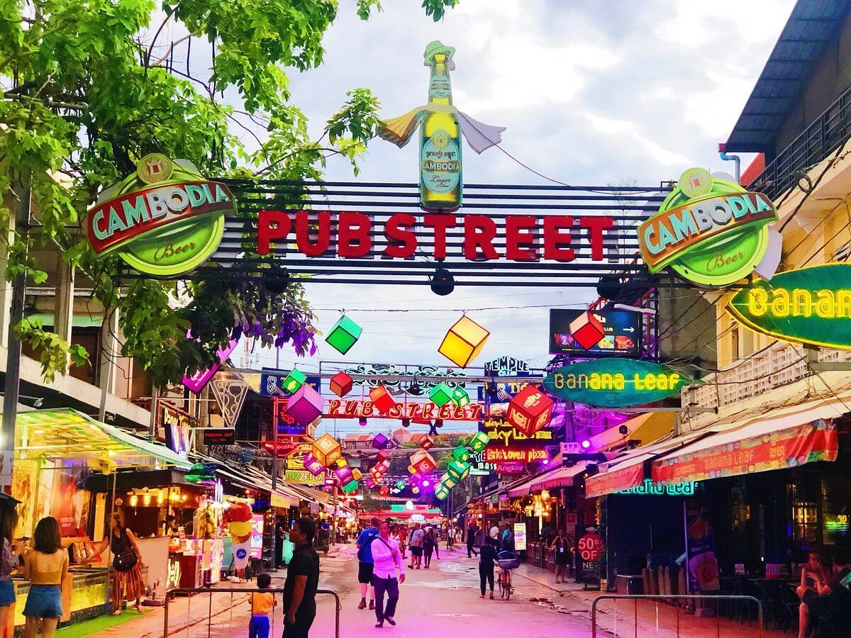 Wanderers Pub Street Cambodia