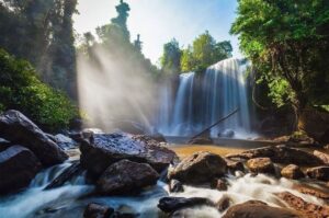 List of 10 Amazing Waterfalls