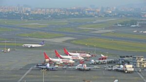 On October 18, Mumbai Airport will suspend operations from 11 AM to 5 PM