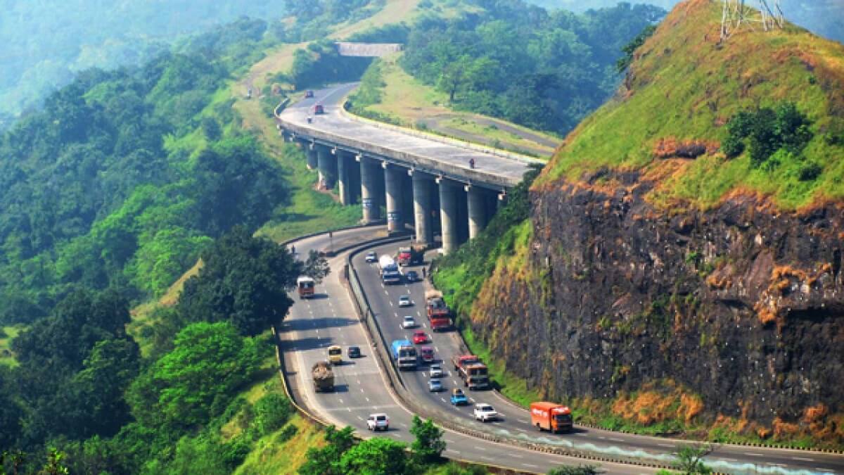 Mumbai to Pune Road Trip
