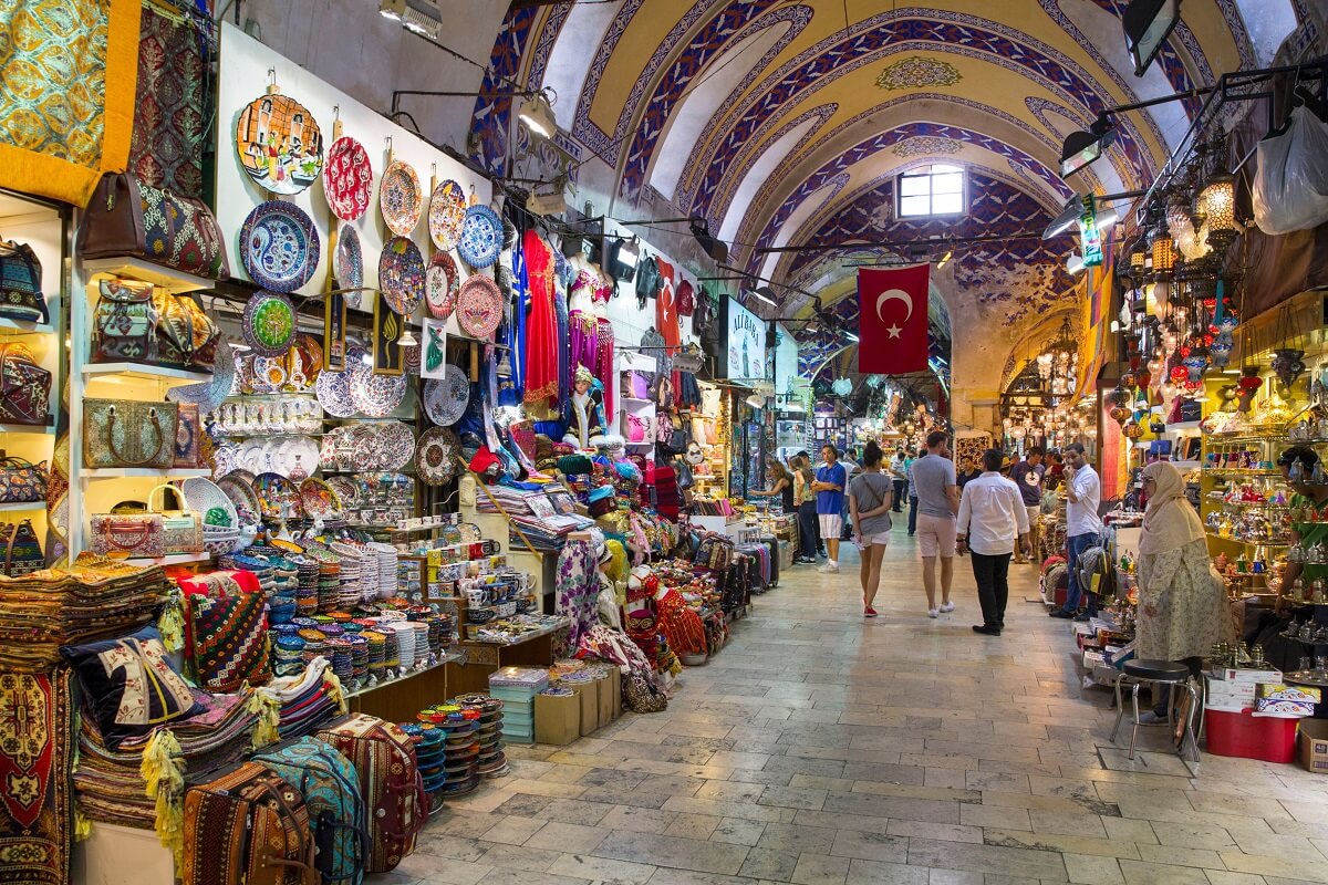 Shopping in Istanbul, Turkey