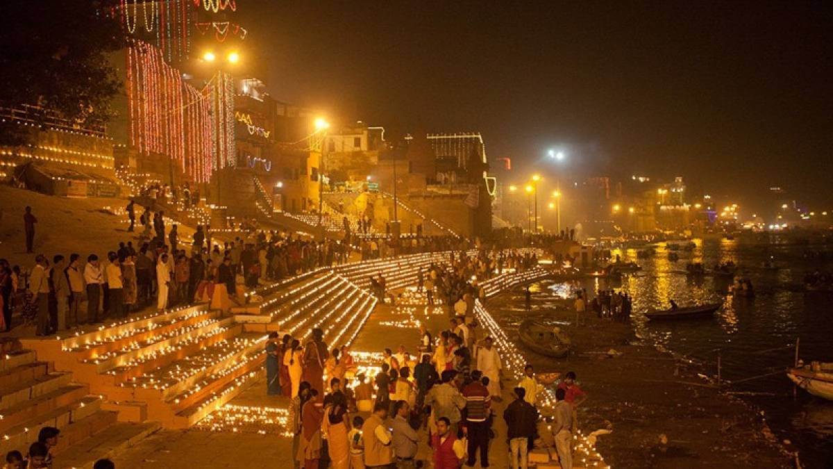 Visit Varanasi and light some candles