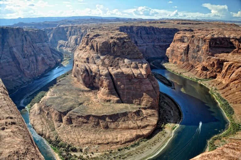 Top 10 Most Beautiful Rivers in the World - Tusk Travel Blog