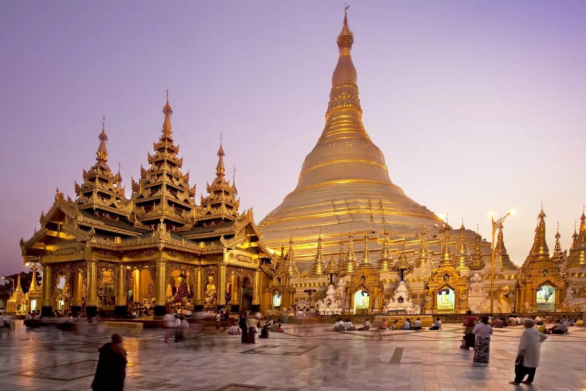 Shwedagon Pagoda Burma Myanmar