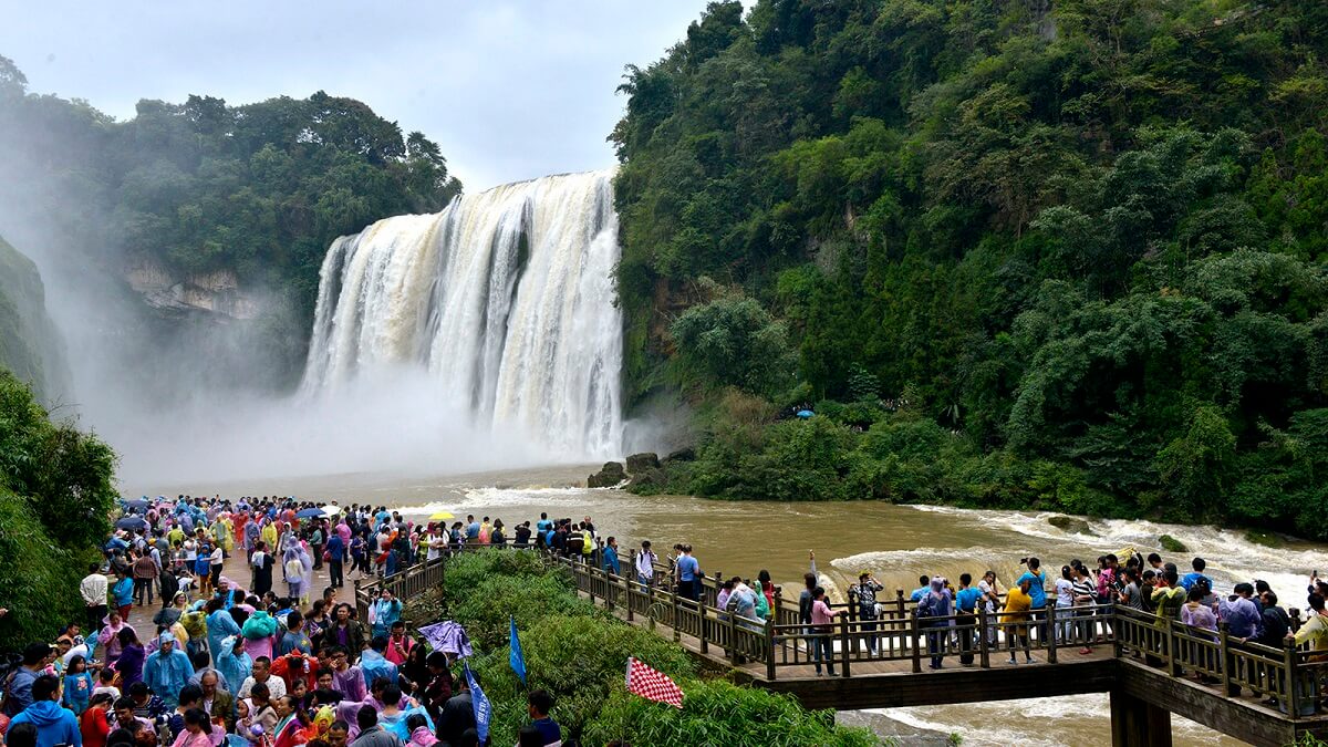 Waterfall Huangguoshu China