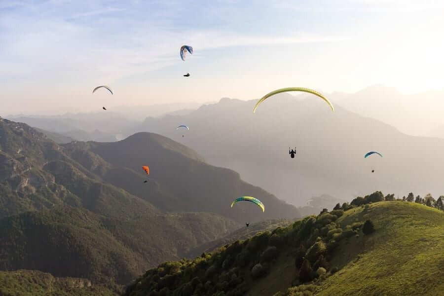 Paragliding in Naukuchiatal Uttarakhand