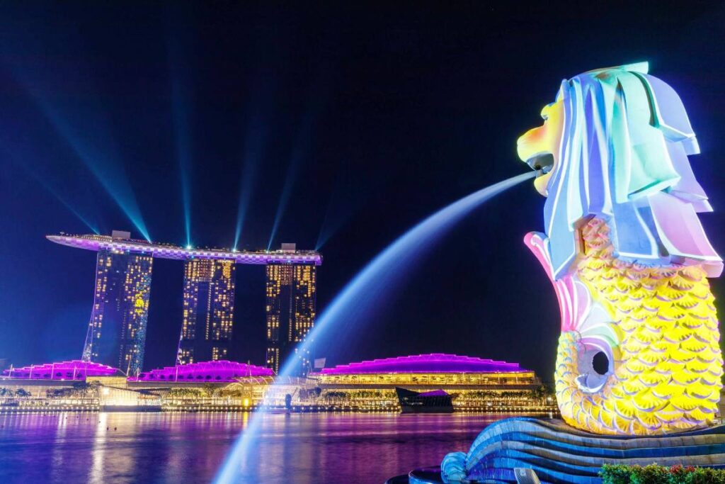 Romantic things that you should experience on a Singapore tour (1)