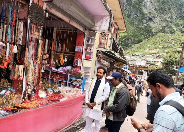 Shopping-In-Uttarakhand-What-To-Buy-And-Where