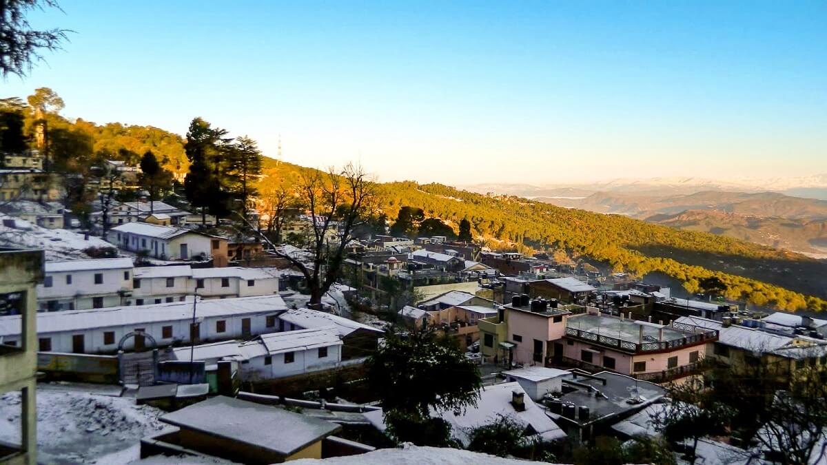 Snow in Ranikhet Uttarakhand