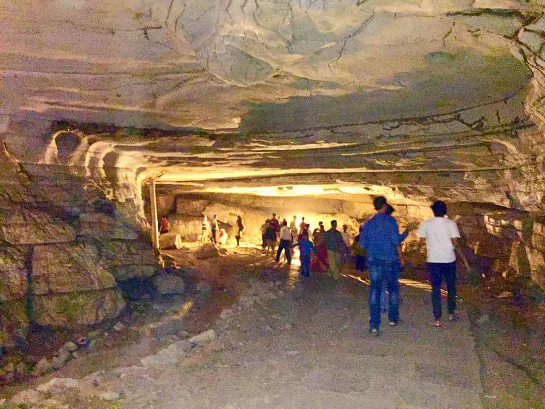 Belum Caves Kurnool Andhra Pradesh