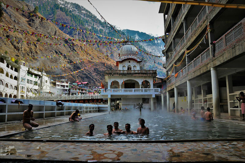 Manikaran Sulphur Spring Baths in Kasol Winters Himachal