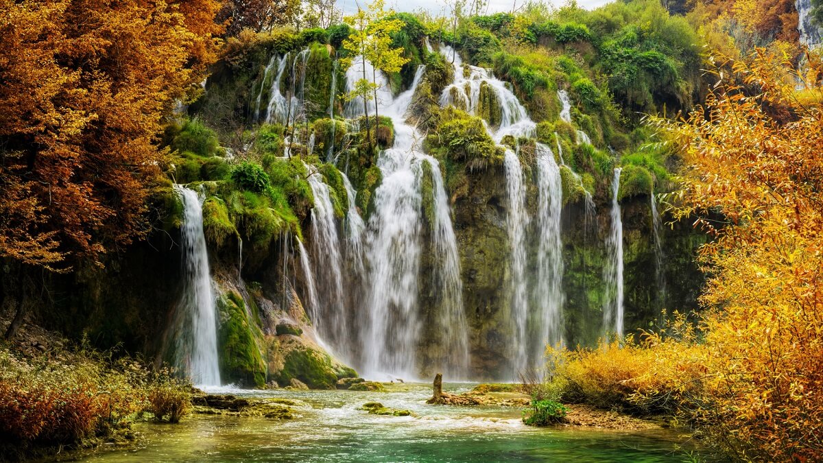 Waterfalls at Plitvice Croatia