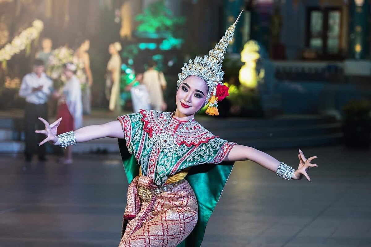 Experience diverse cultures in Asia