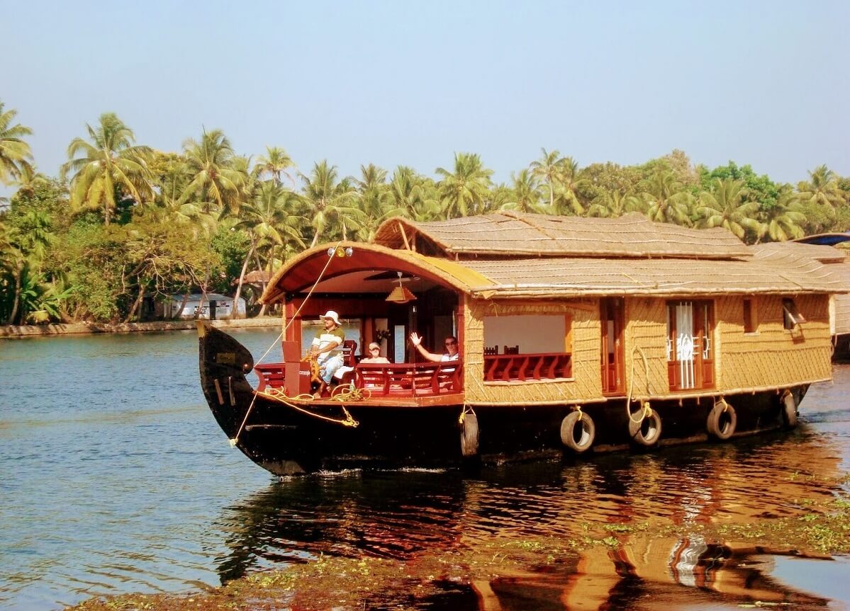 Kerala Deluxe Houseboats