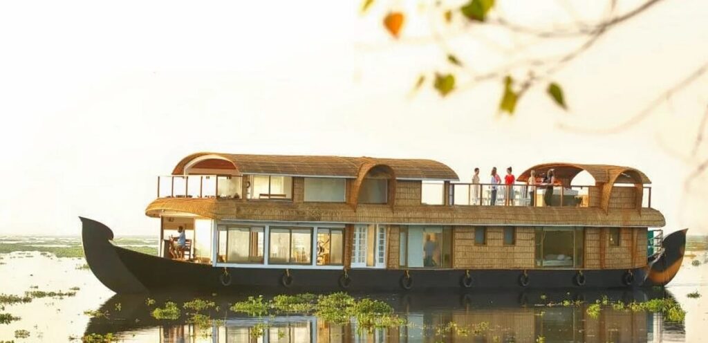 Kerala Luxury Houseboat