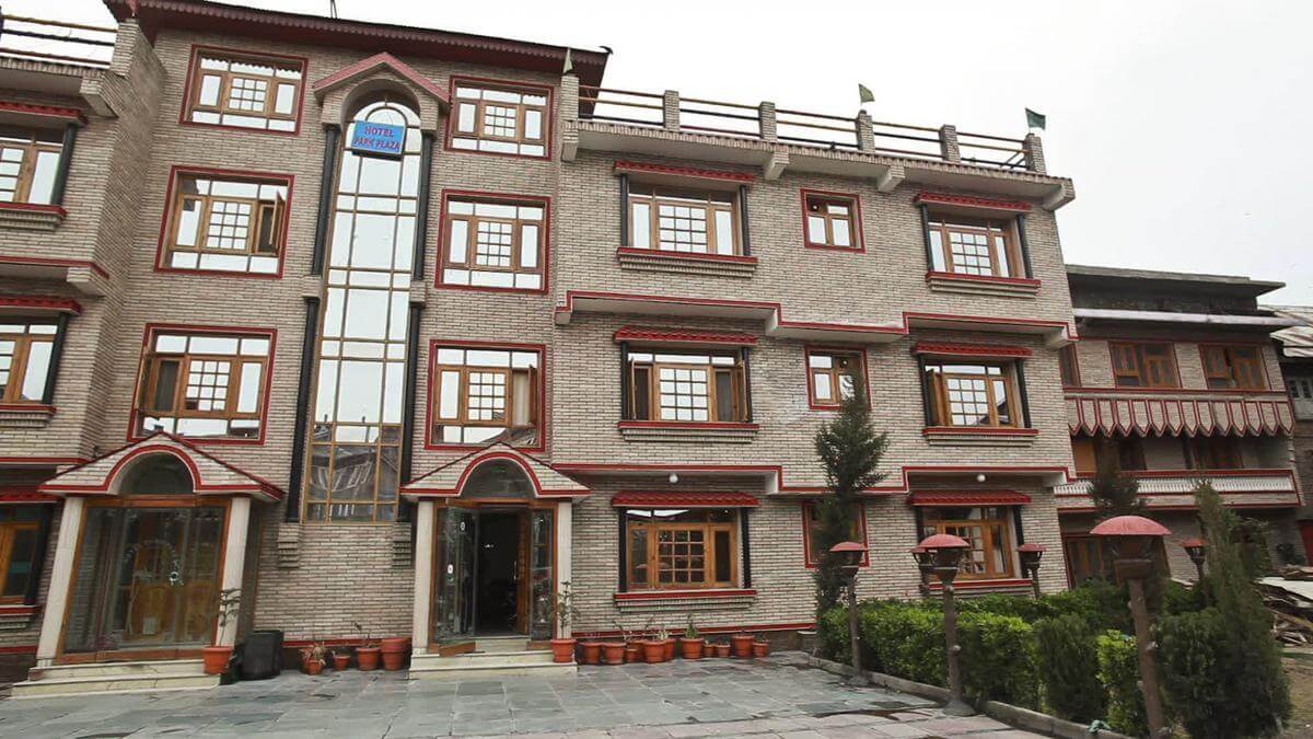 Park Plaza Hotel Srinagar Kashmir