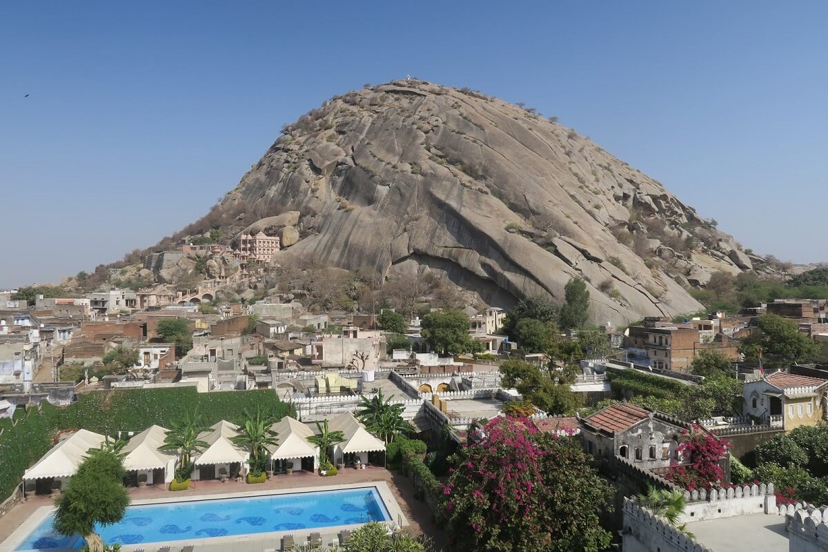 Elephant Hill, Narlai Rajasthan