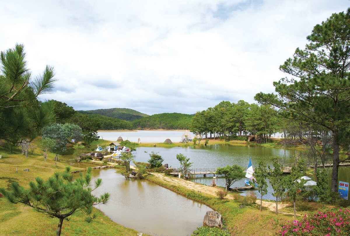 Golden Valley Ponmudi, Kerala