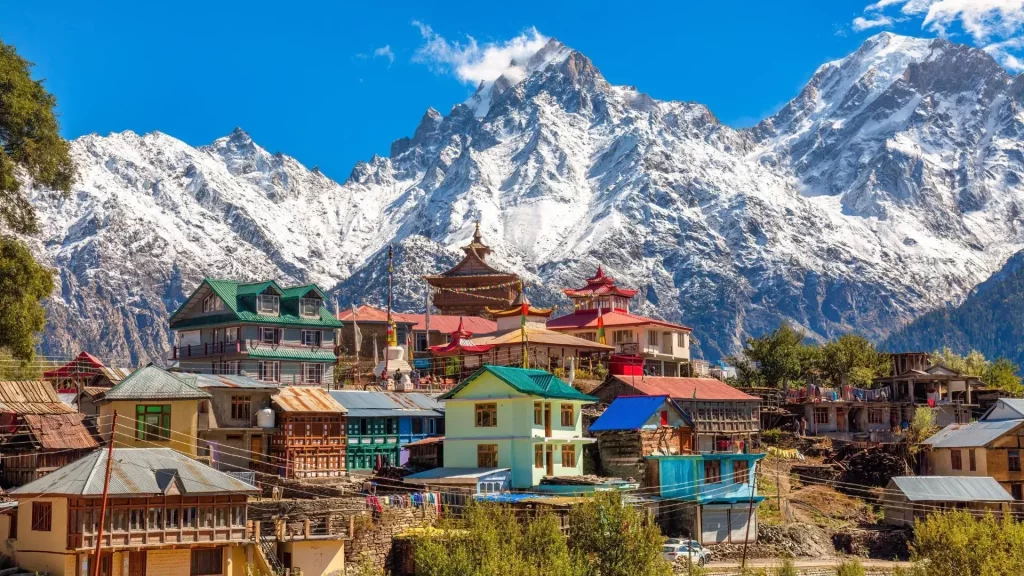 Discover the best places to visit in Himachal Pradesh in March. Get insights into the weather and plan your trip accordingly.