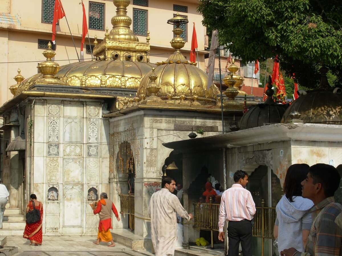 Jwalamukhi Temple Kangra Himachal Pradesh