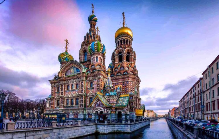 February offers a diverse range of travel experiences, from snowy adventures and cultural festivals to beach getaways and romantic retreats. Whether you're seeking warmth, winter sports, or vibrant celebrations, this month has something for everyone.