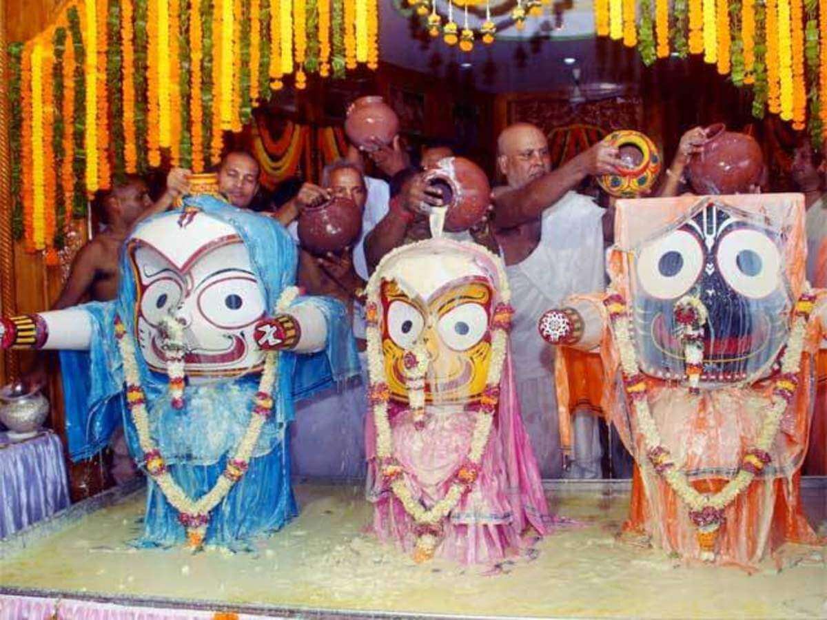 Brahma Paribartan Jagannath Rath Yatra Puri Odisha