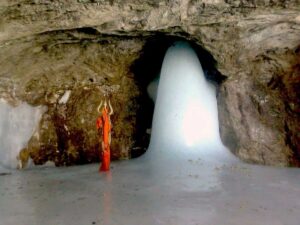 Icy Shiva Lingam Amarnath Yatra