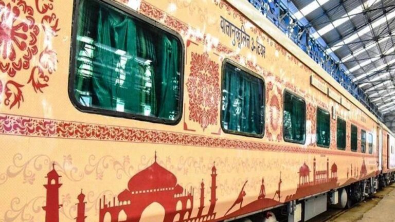 bharat-gaurav-train