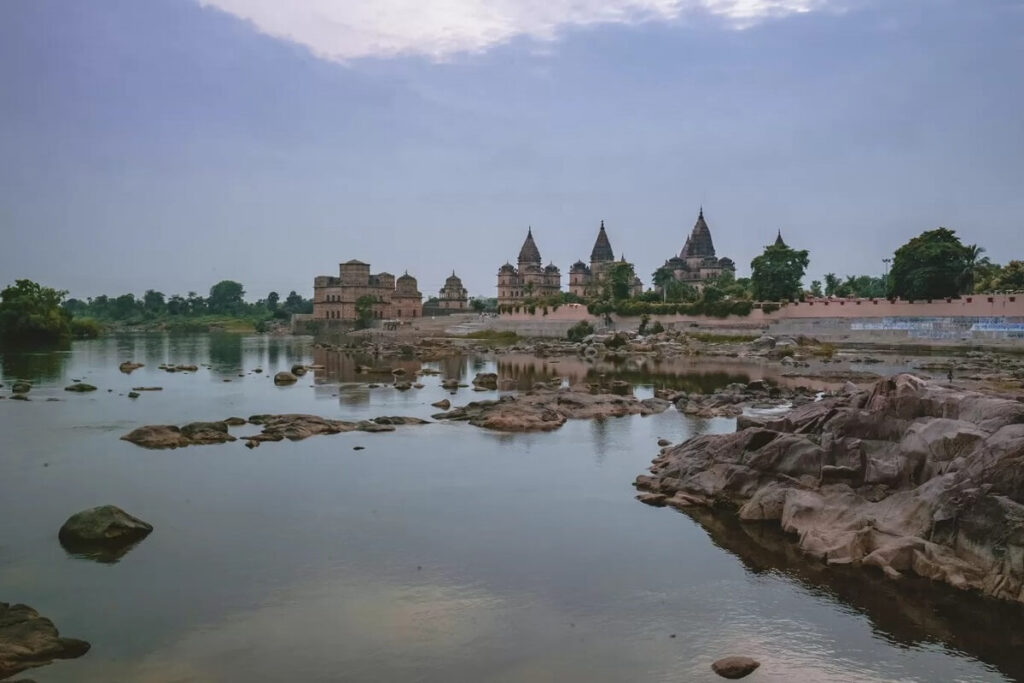 Betwa River Orchha Madhya Pradesh