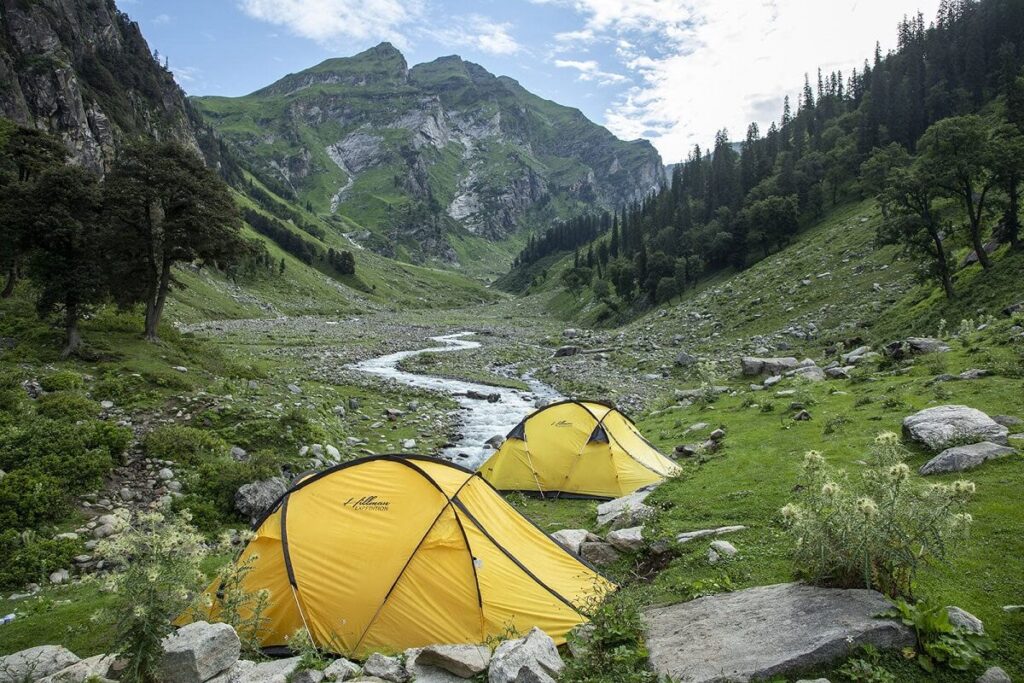 Camping in Uttarakhand (Valley of Flowers)