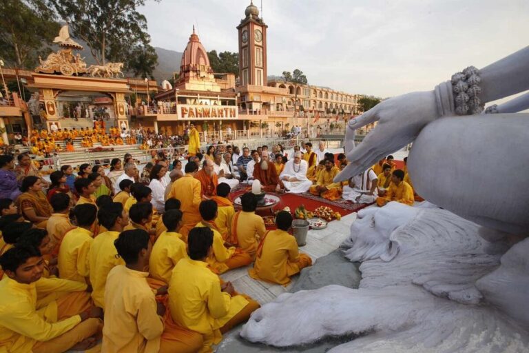 Parmarth Niketan Ashram Rishikesh Uttarakhand
