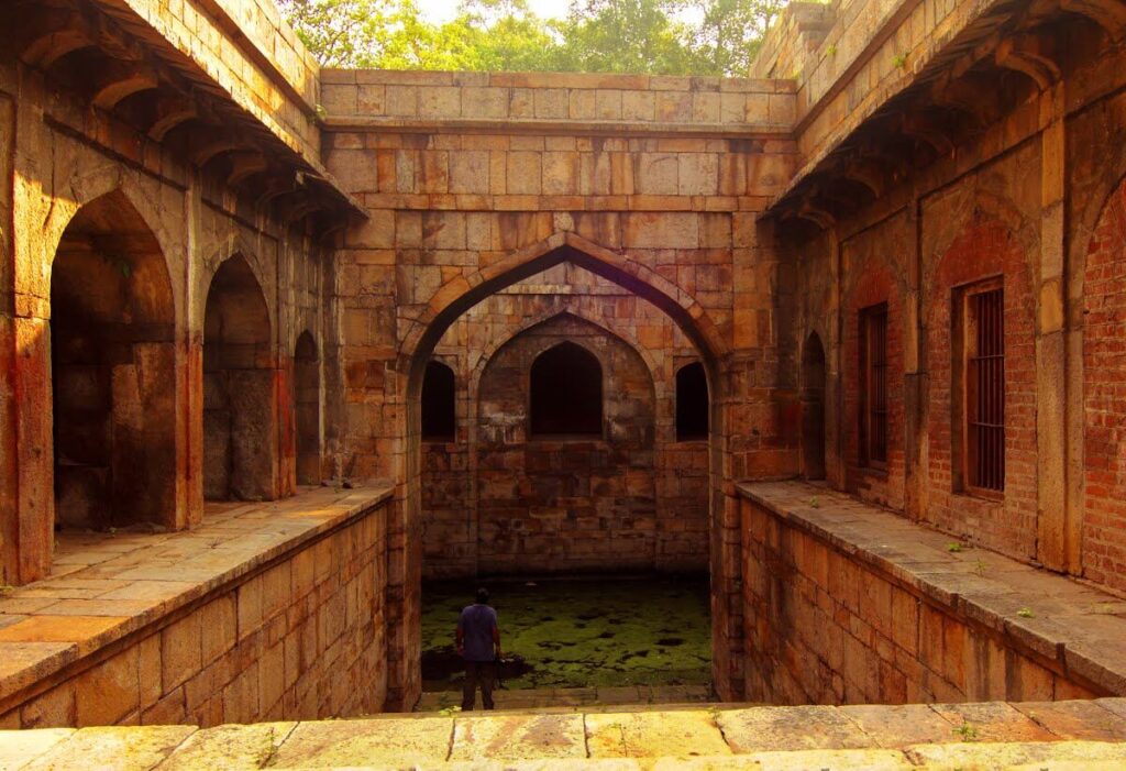 Red Fort Baoli Delhi