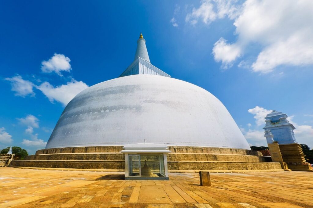 Ruwanwelisaya Stupa Sri Lanka