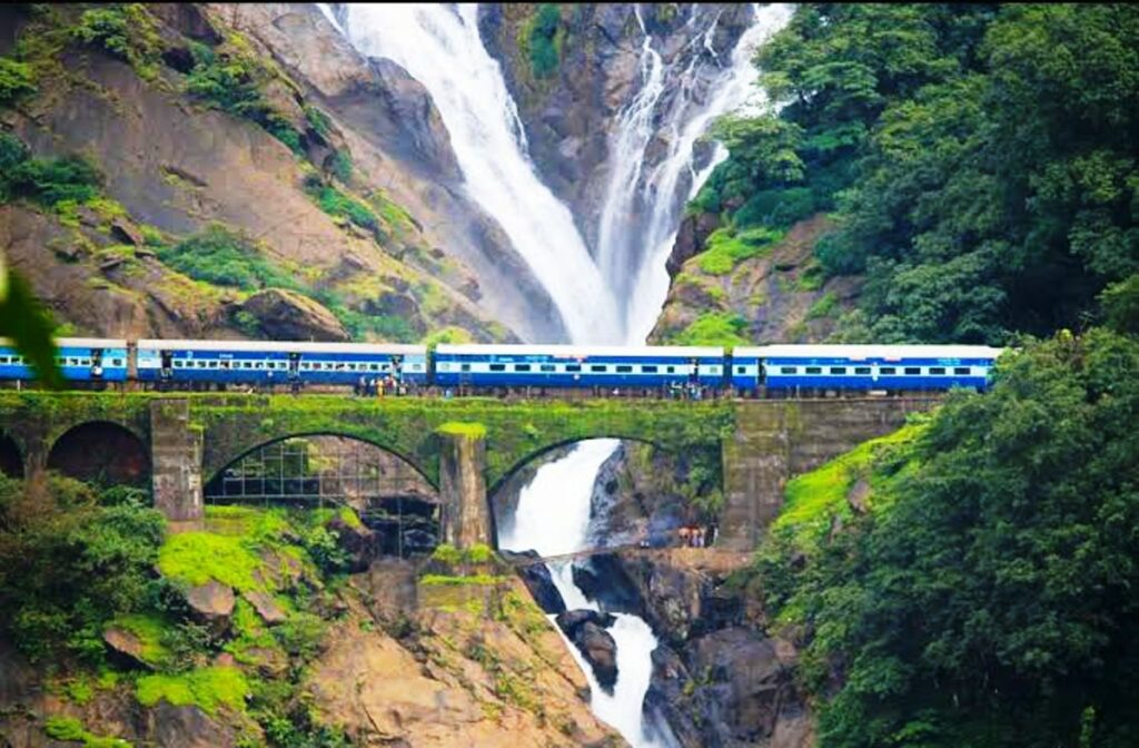 10 Best Indian Railway Journeys