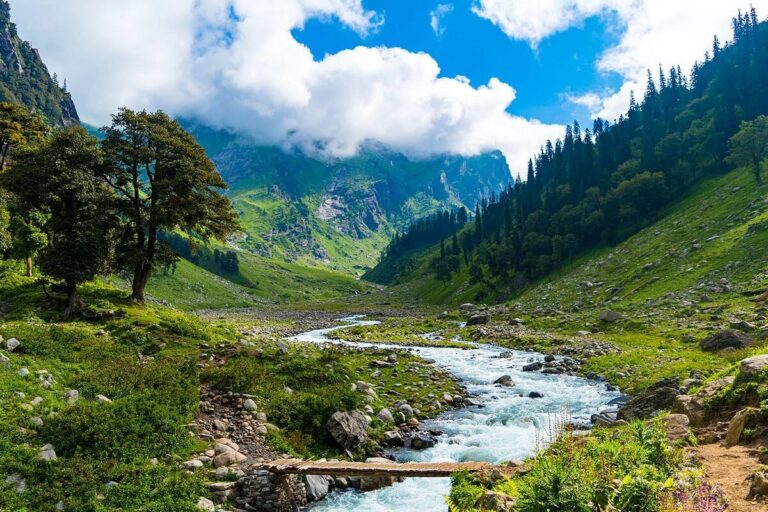 Beautiful Valleys in Himachal Pradesh