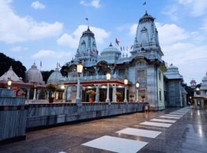 Gorakhnath Temple in Gorakhpur: Timings, Address, History, and Spiritual Aura near Attractions
