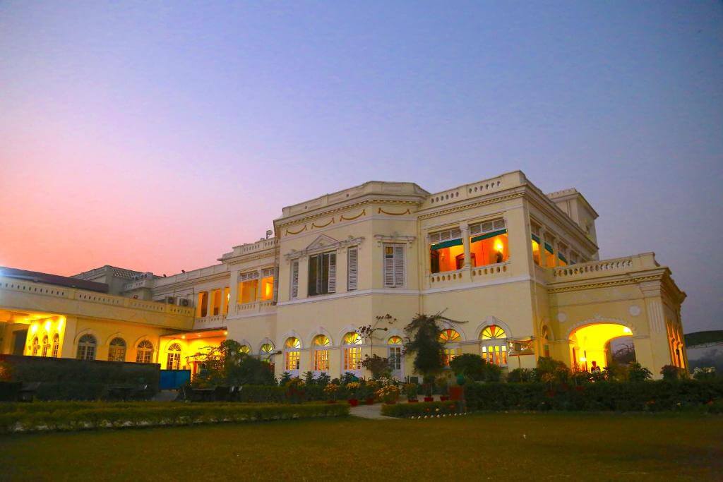 Hotel Surya Varanasi