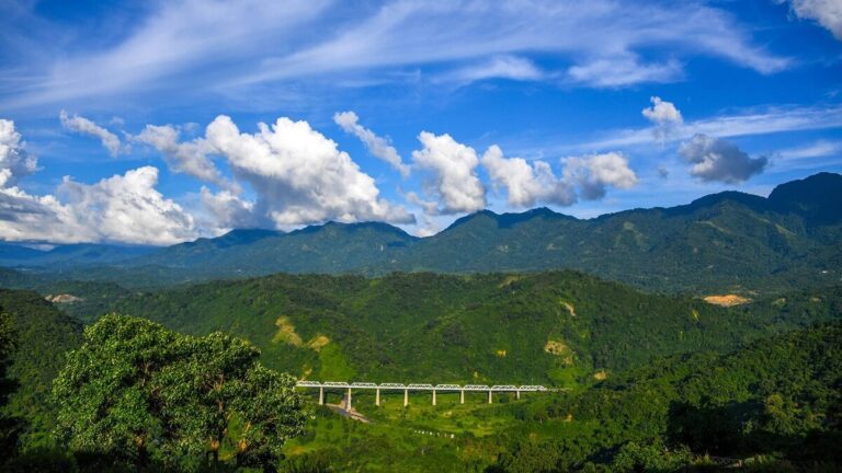 Top 10 Hill Stations in and Around Assam