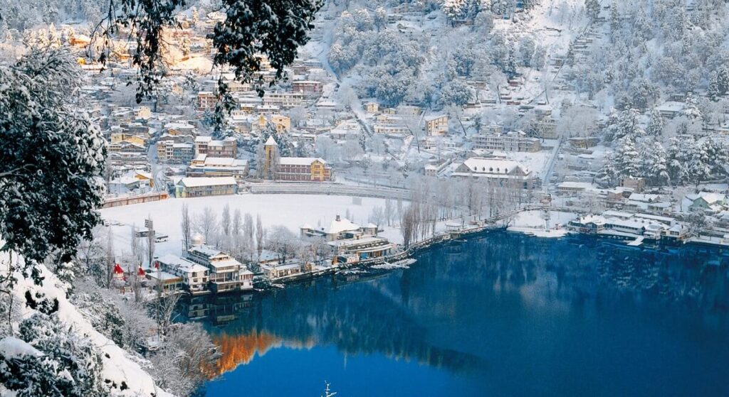 Snowfall Nainital Lake Uttarakhand