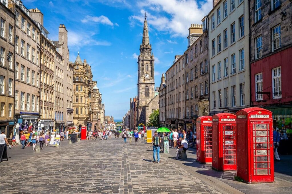 The Royal Mile, Edinburgh, Scotland