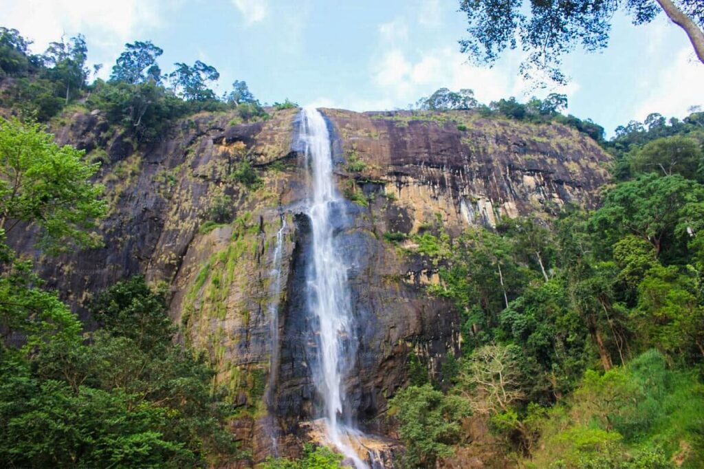 Diyaluma Falls Badulla Sri Lanka