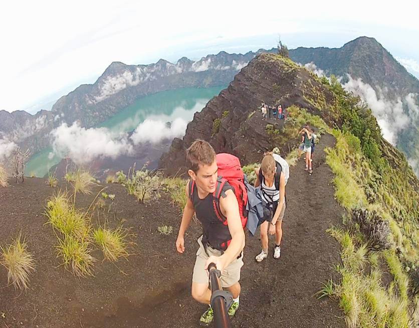 Hike Mount Rinjani, Indonesia