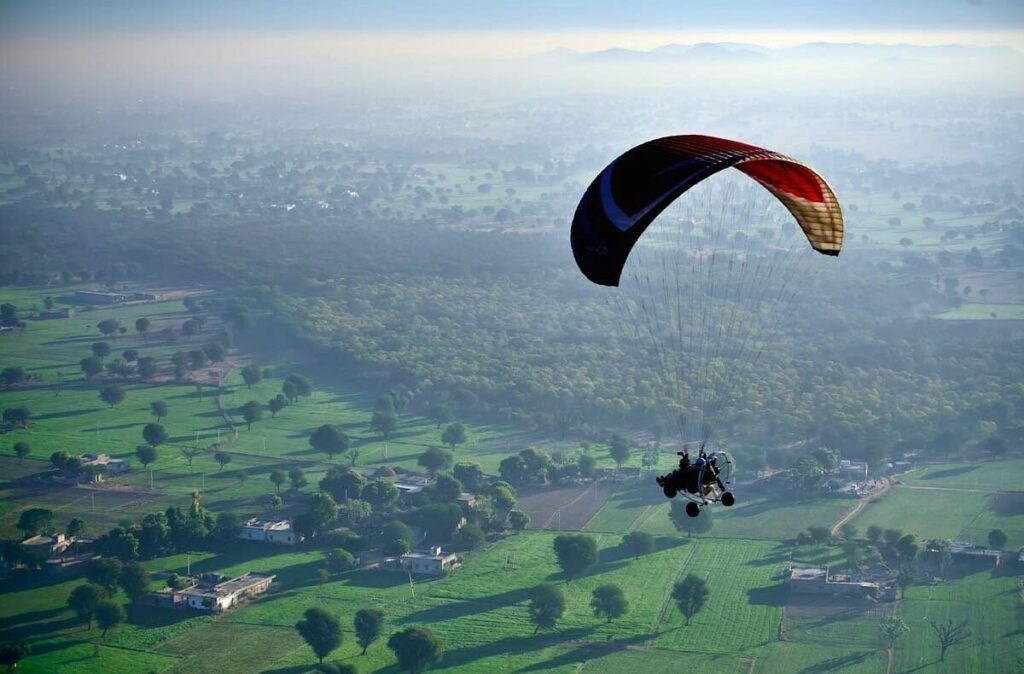 Paragliding in Jaipur Rajasthan