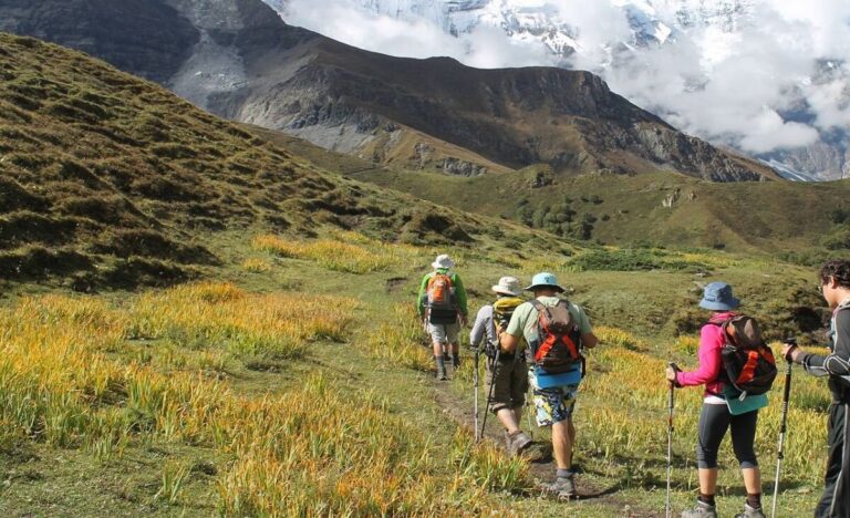 Places for Trekking & Mountaineering in Darjeeling
