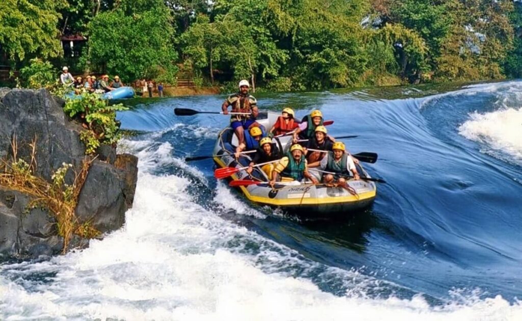 Rafting at Barapole River Coorg Karnataka