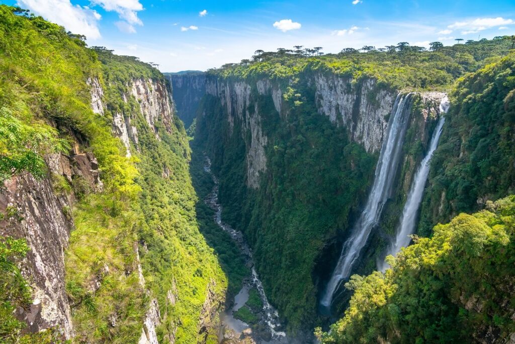 Itambezinho Canyon in Brazil