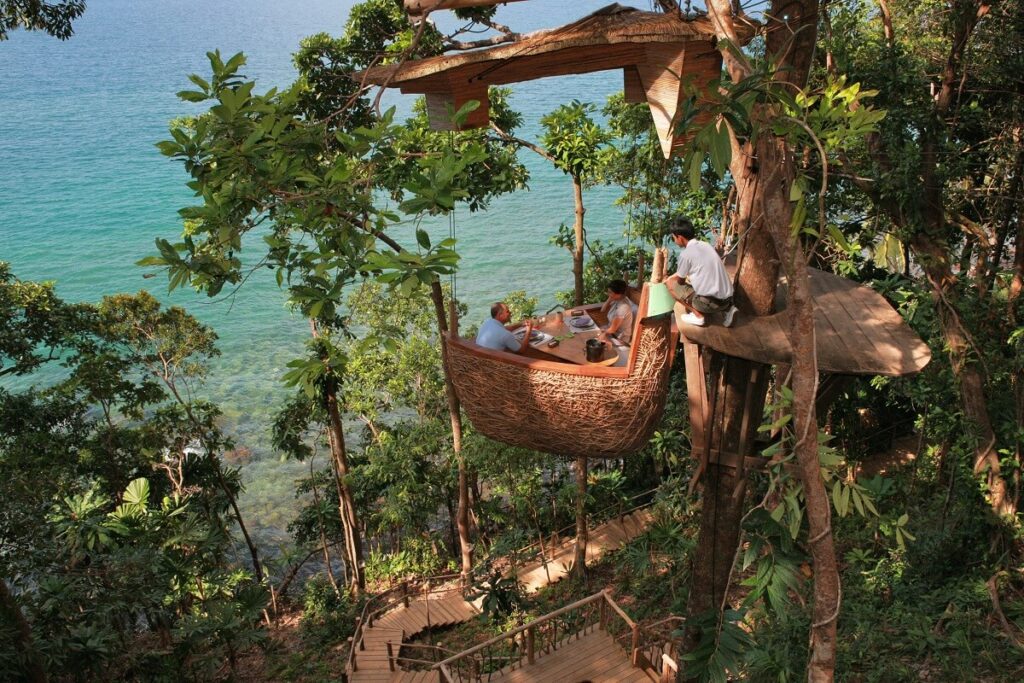 Soneva Kiri Treepod Dining, Thailand