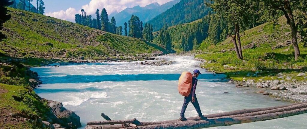 Trekking Tarsar Marsar, Jammu and Kashmir